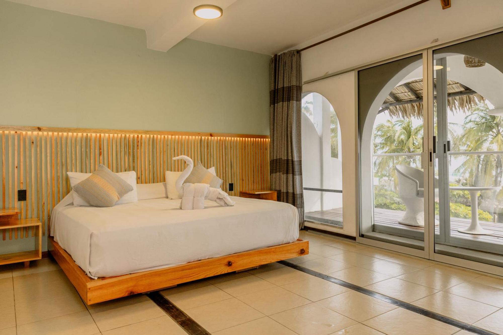 Zicatela 3* Puerto Escondido (Oaxaca)