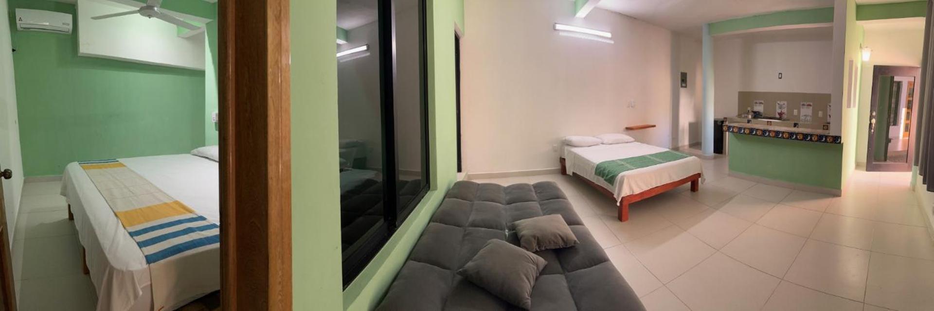 Casa Leovi Hotel