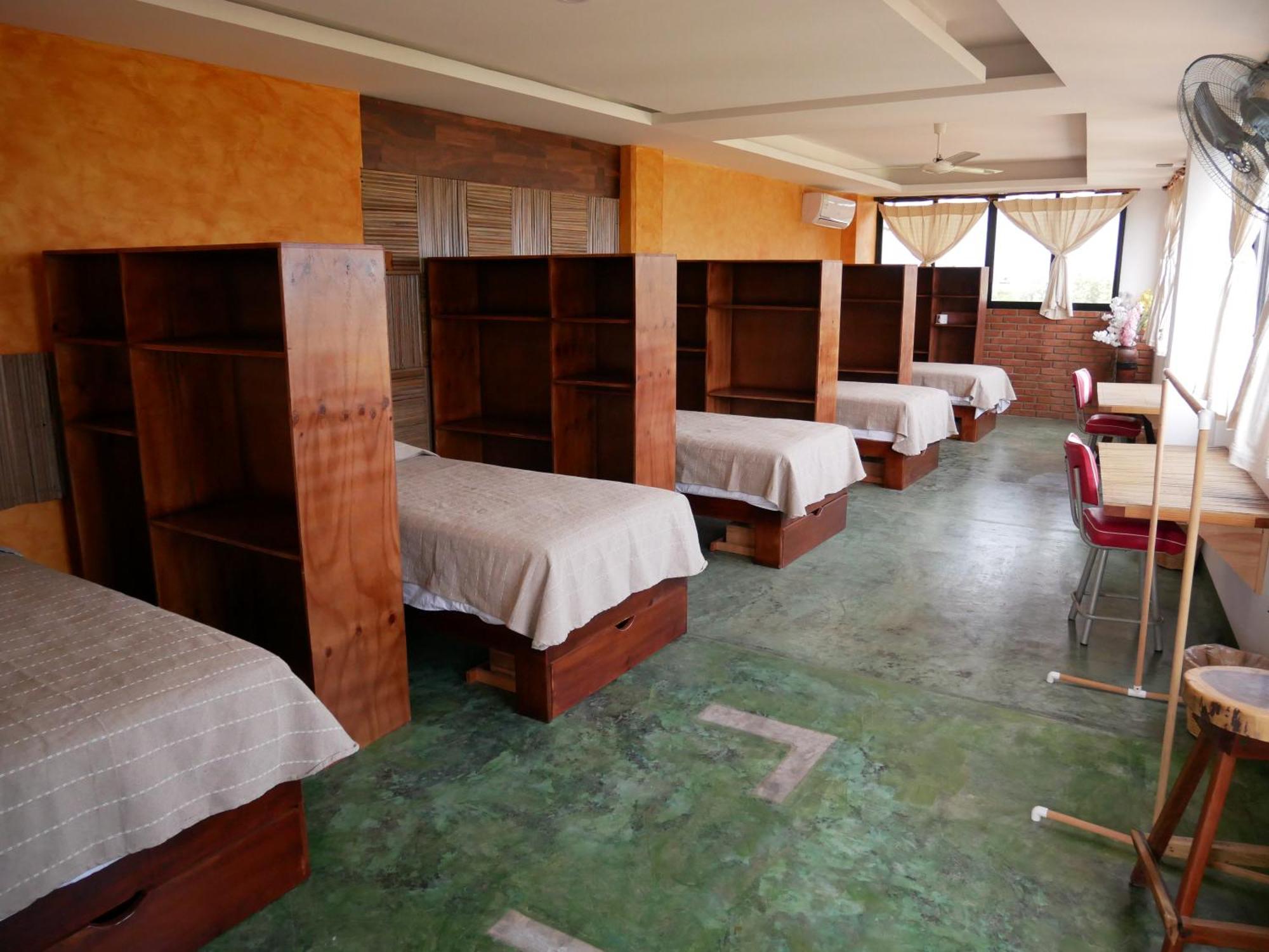 Madre Tierra Guest house *