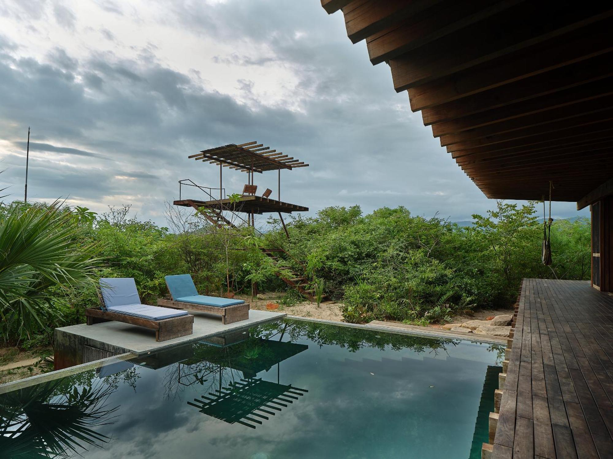 Punta Pajaros 5*