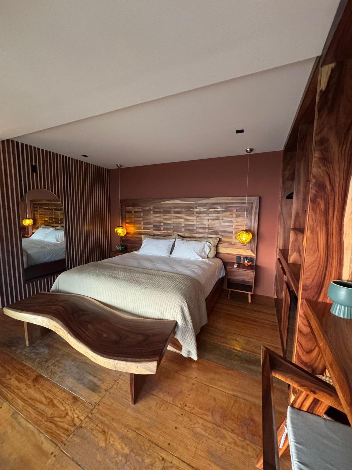 Lu Vee Oasis 4*