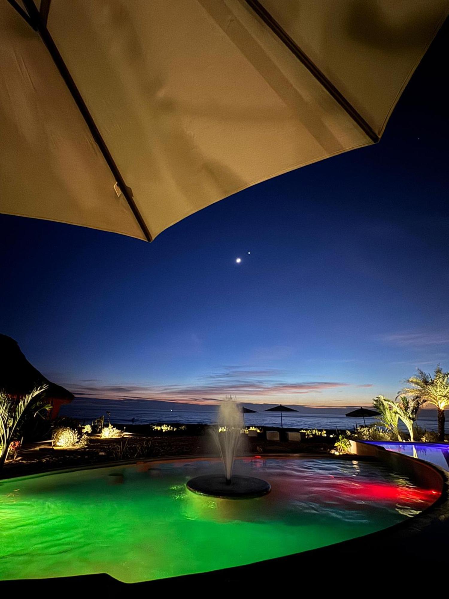 Hotel Lu Vee Oasis