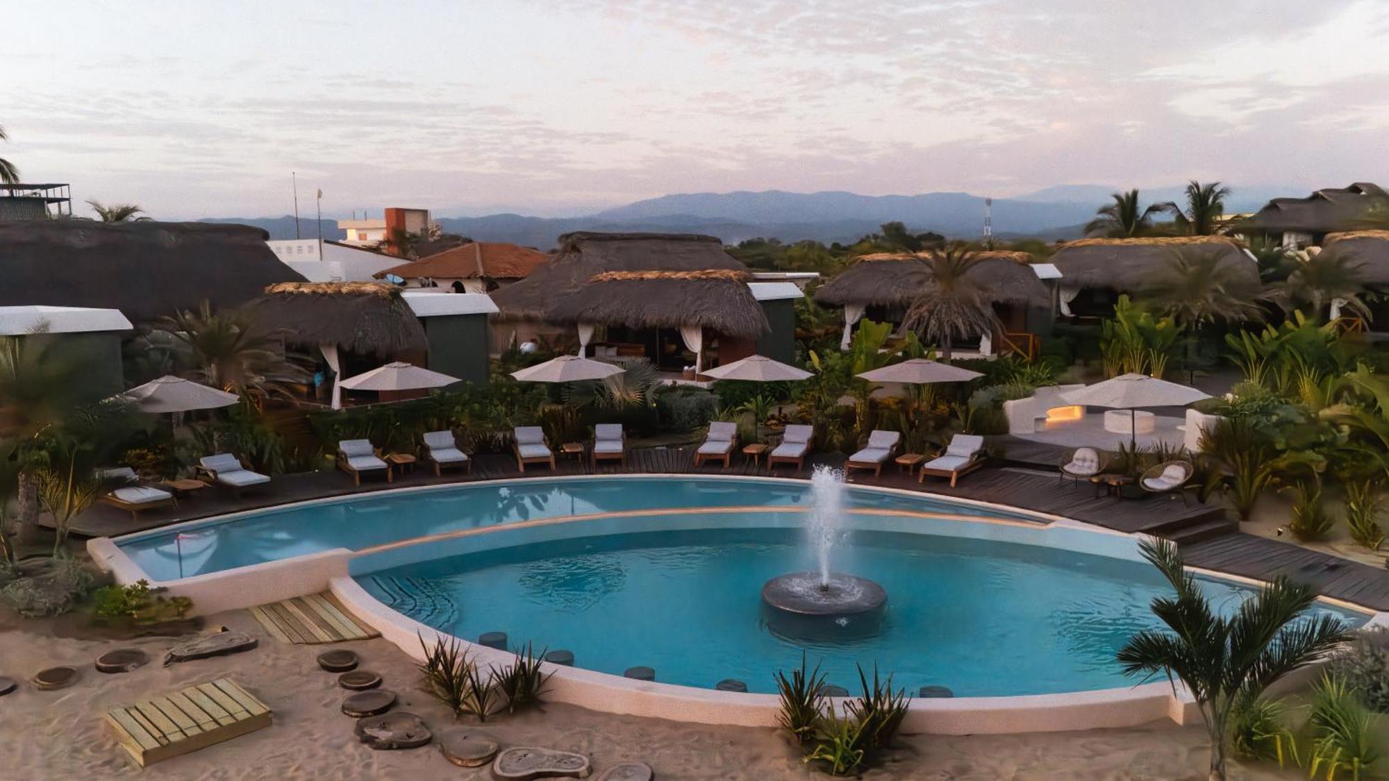 Lu Vee Oasis 4*