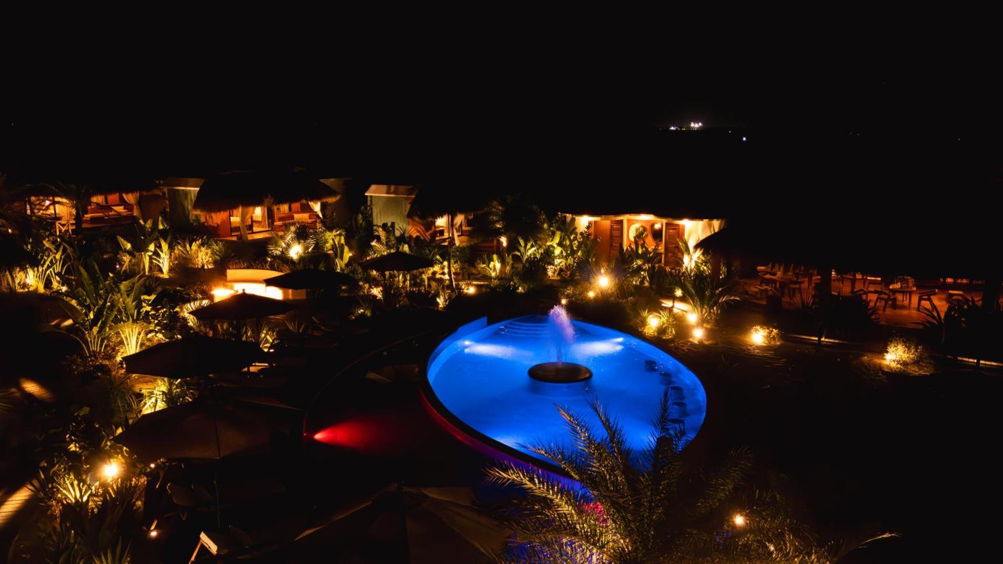 Hotel Lu Vee Oasis
