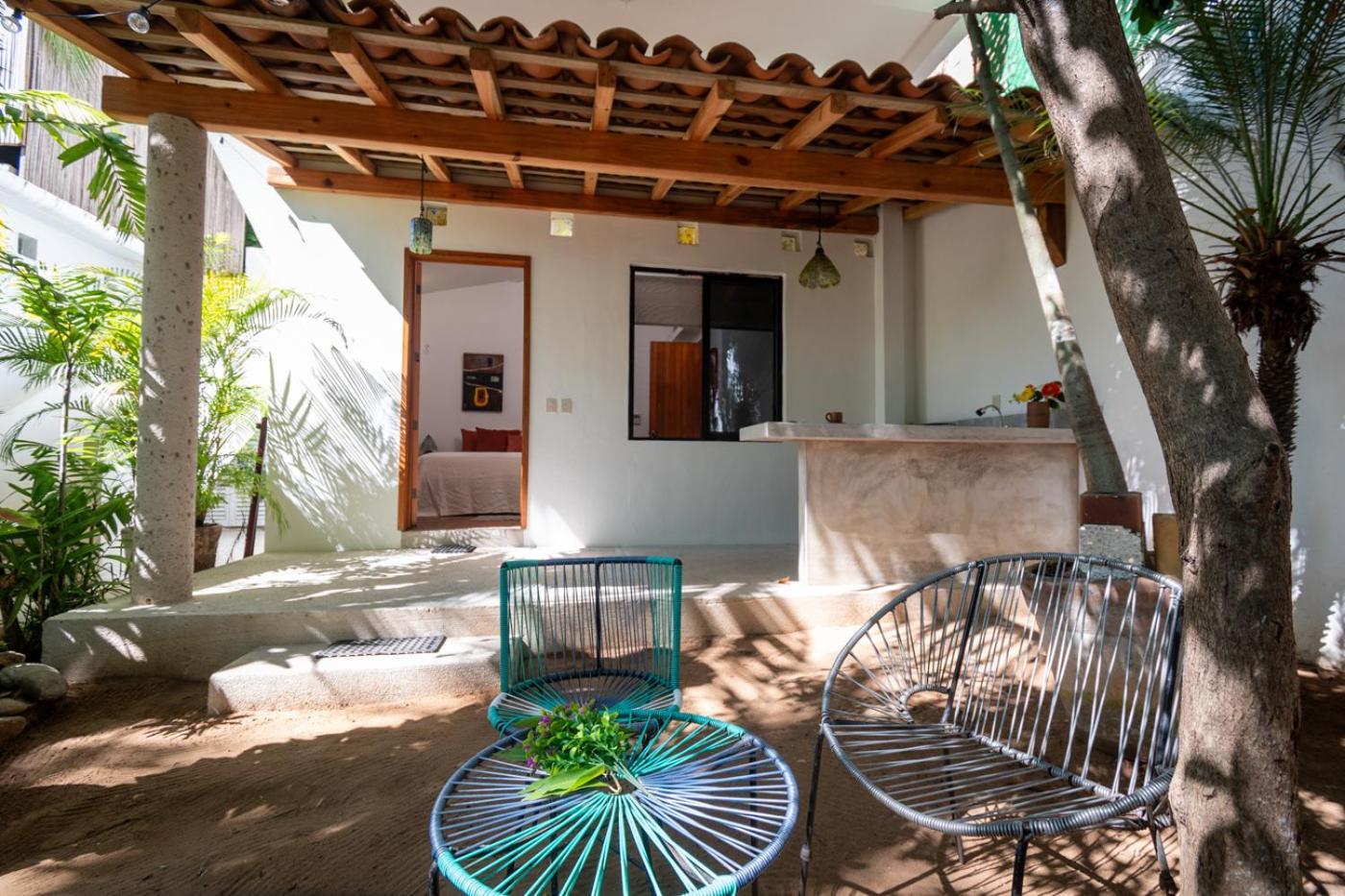 Hotel Mozart Y Macondo 3*