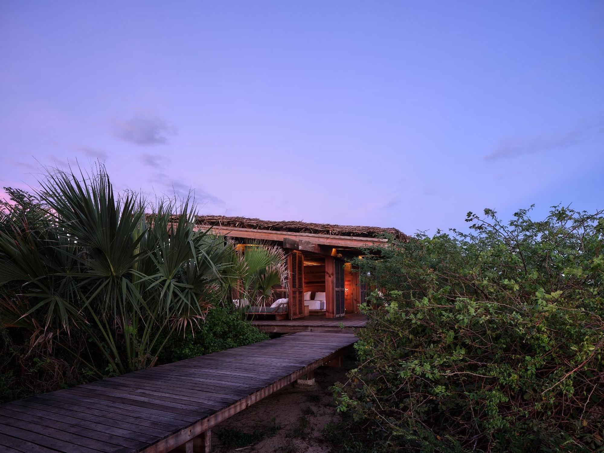 Punta Pajaros 5* Puerto Escondido (Oaxaca)