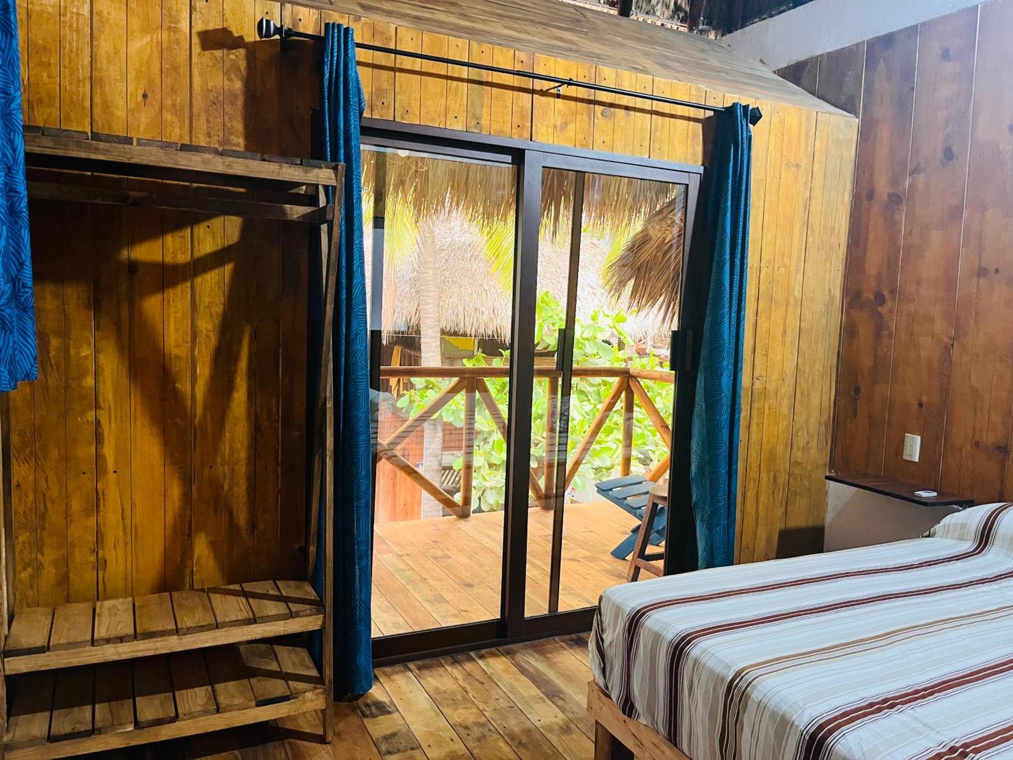 Camping Blue House Puerto Escondido (Oaxaca)