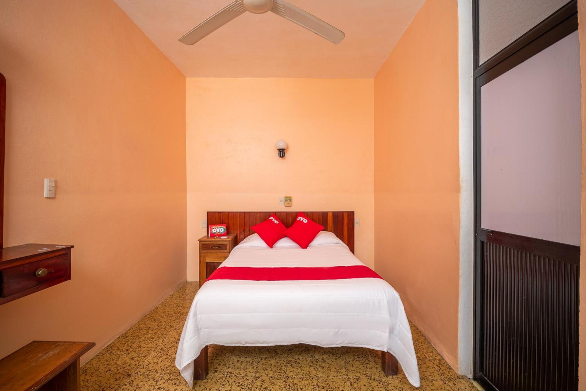 Arena Surf Hotel, Puerto Escondido Hotel 2*