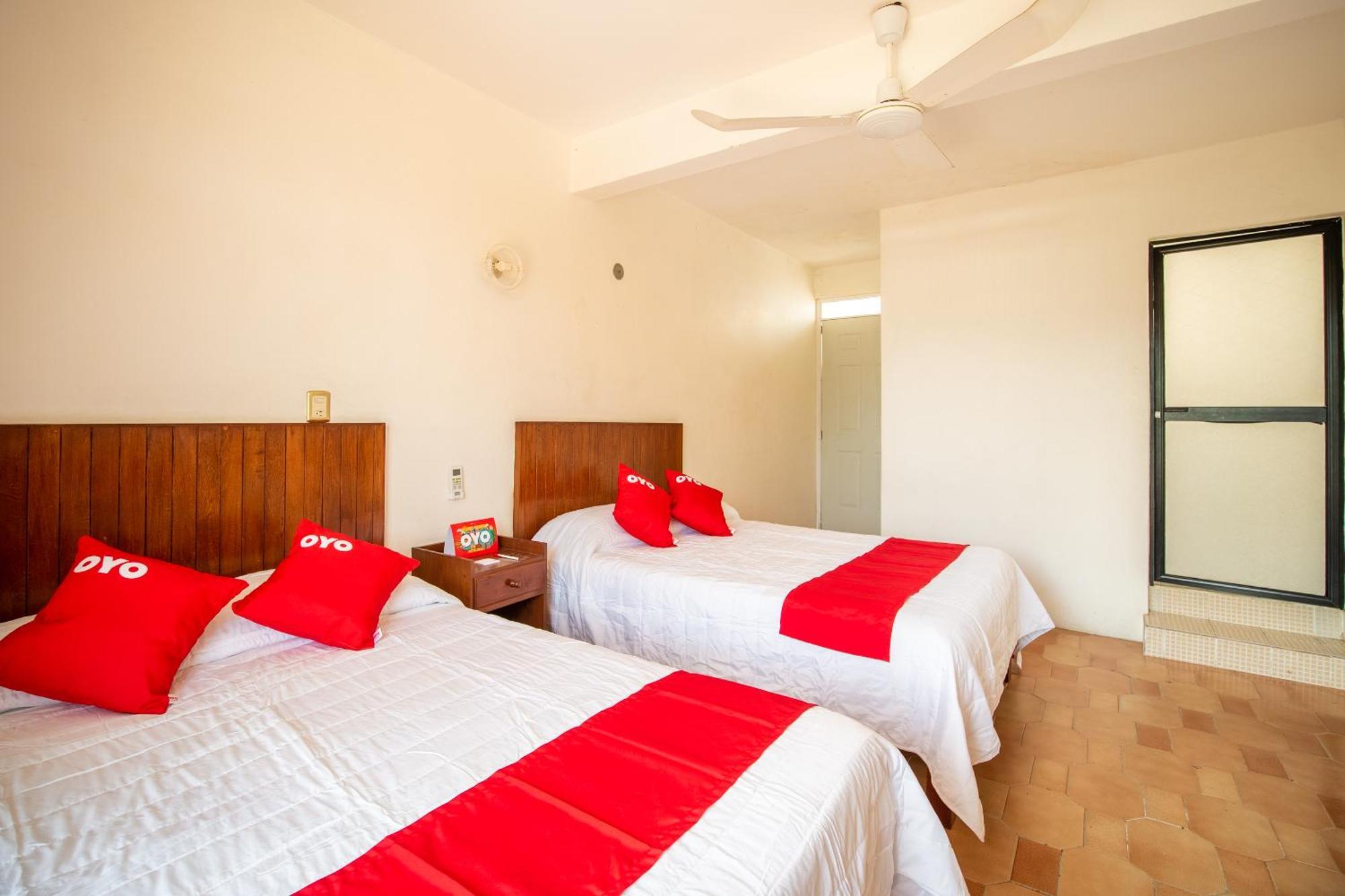 Arena Surf Hotel, Puerto Escondido 2*