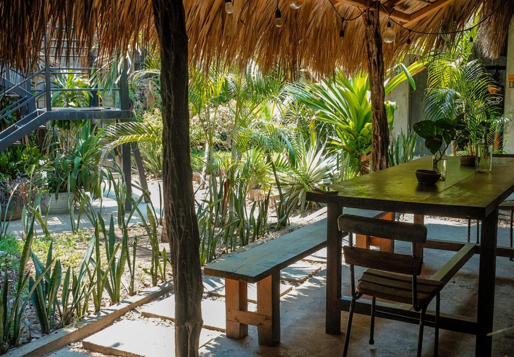 Hostal Puerto Dreams *