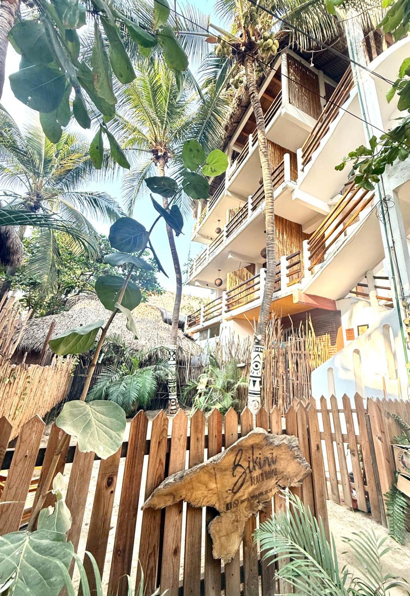 Bikini House Guest house