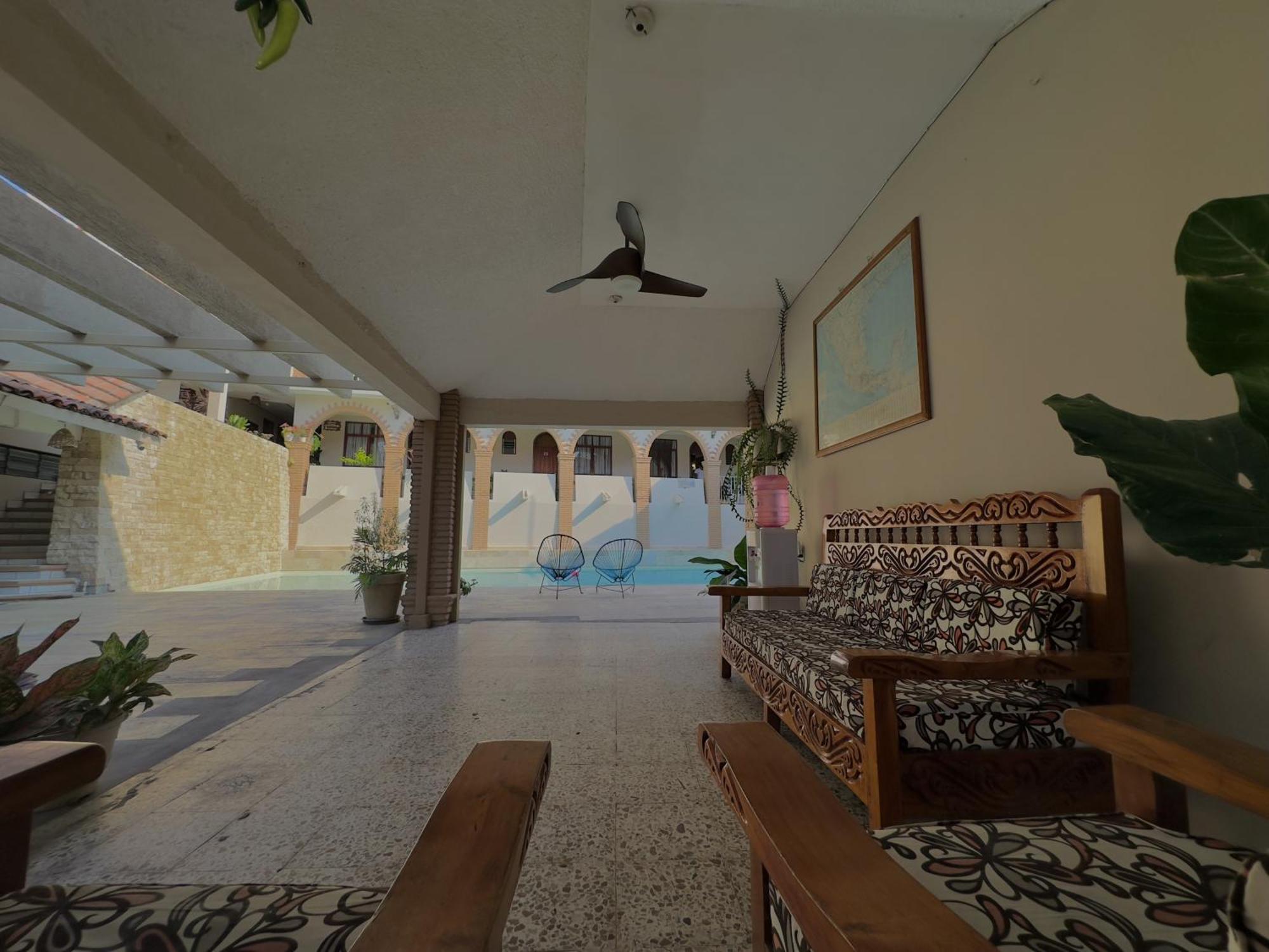 San Juan Hotel Puerto Escondido (Oaxaca)