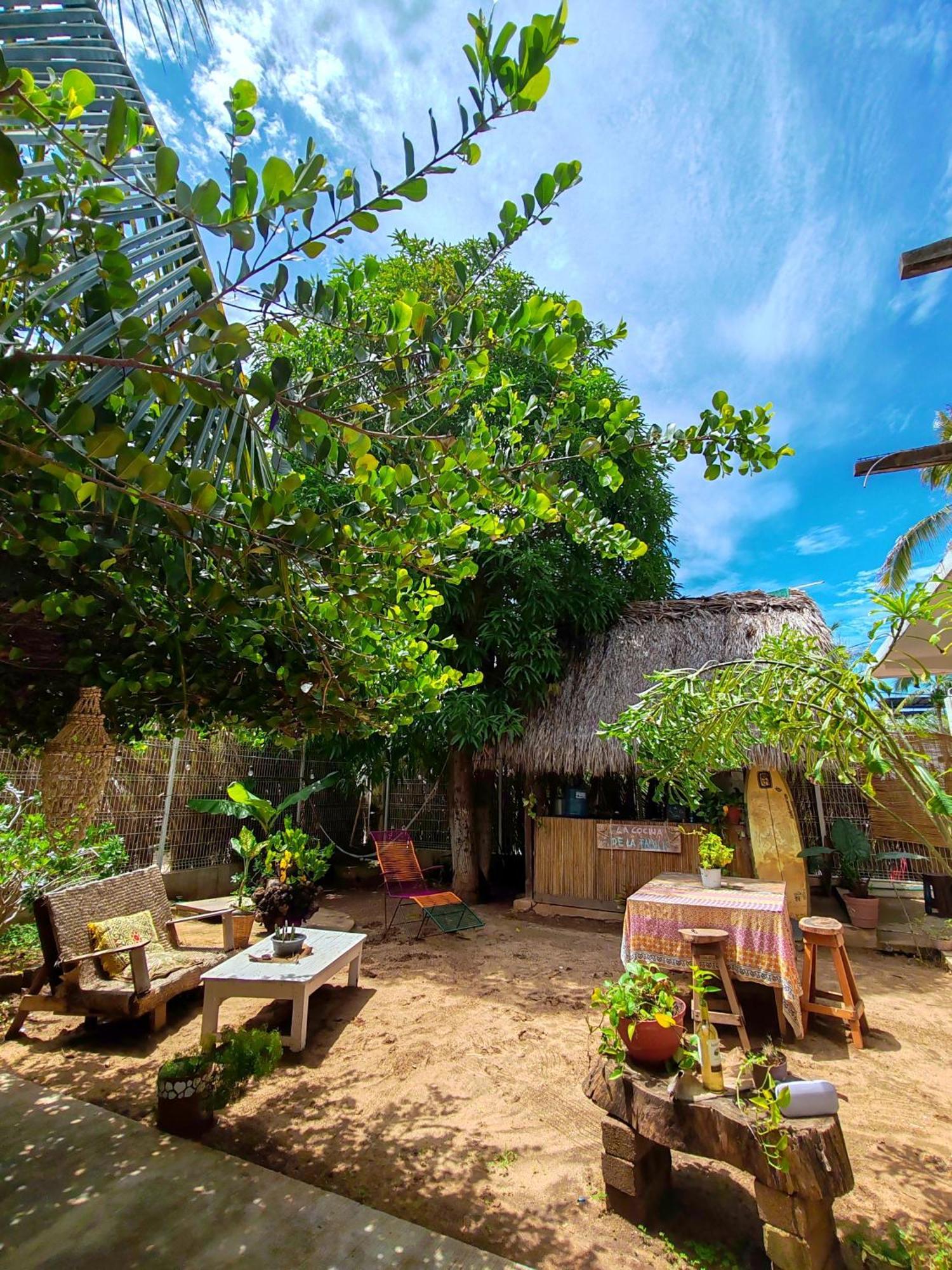 Shanti Shanti Hotel