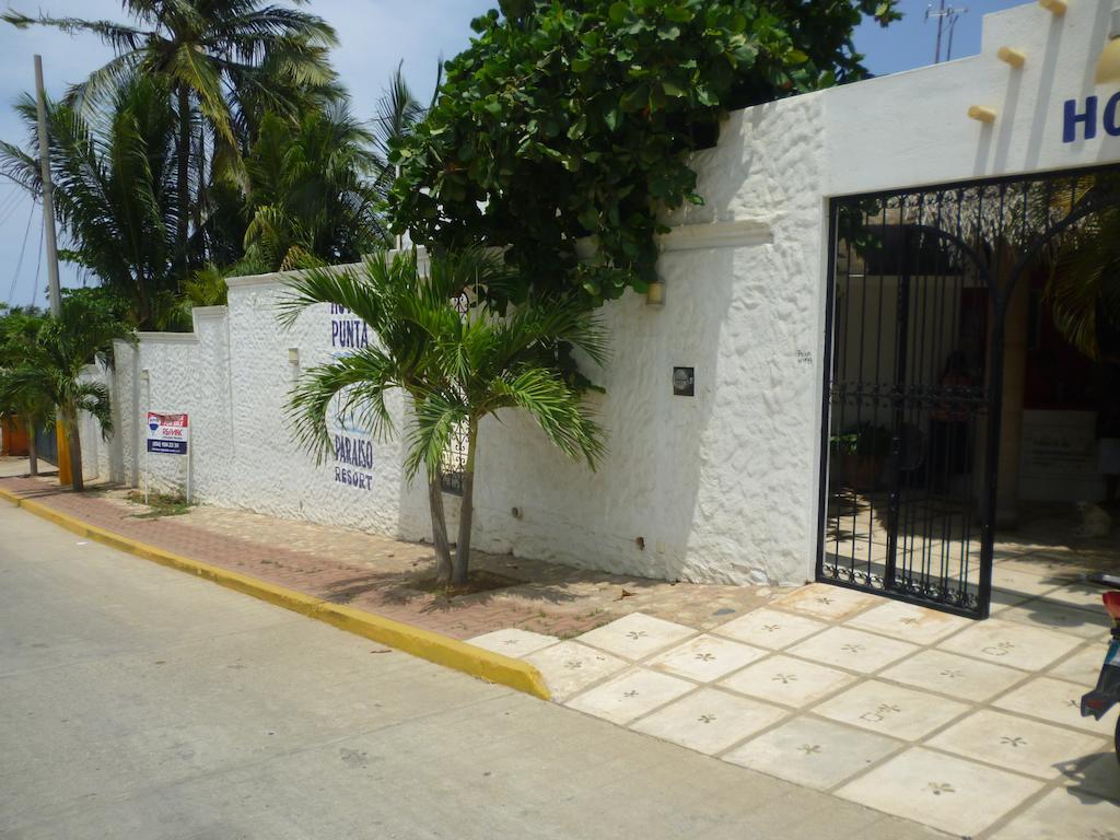 Punta Paraiso Puerto Escondido (Oaxaca)