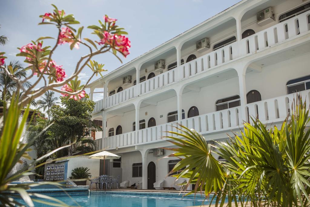 Zicatela Hotel