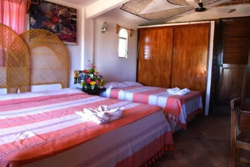 Y Acuario Hotel Puerto Escondido (Oaxaca)