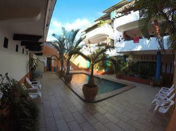 Hotel Suites Brisas Carrizalillo 3*