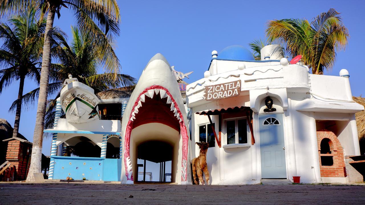 Zicatela Dorada Hotel *