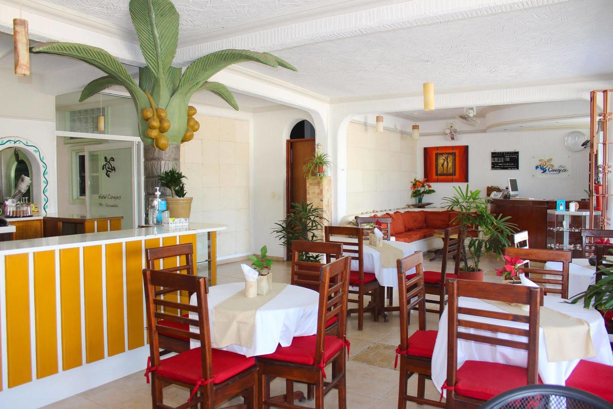 Hotel Careyes 3*
