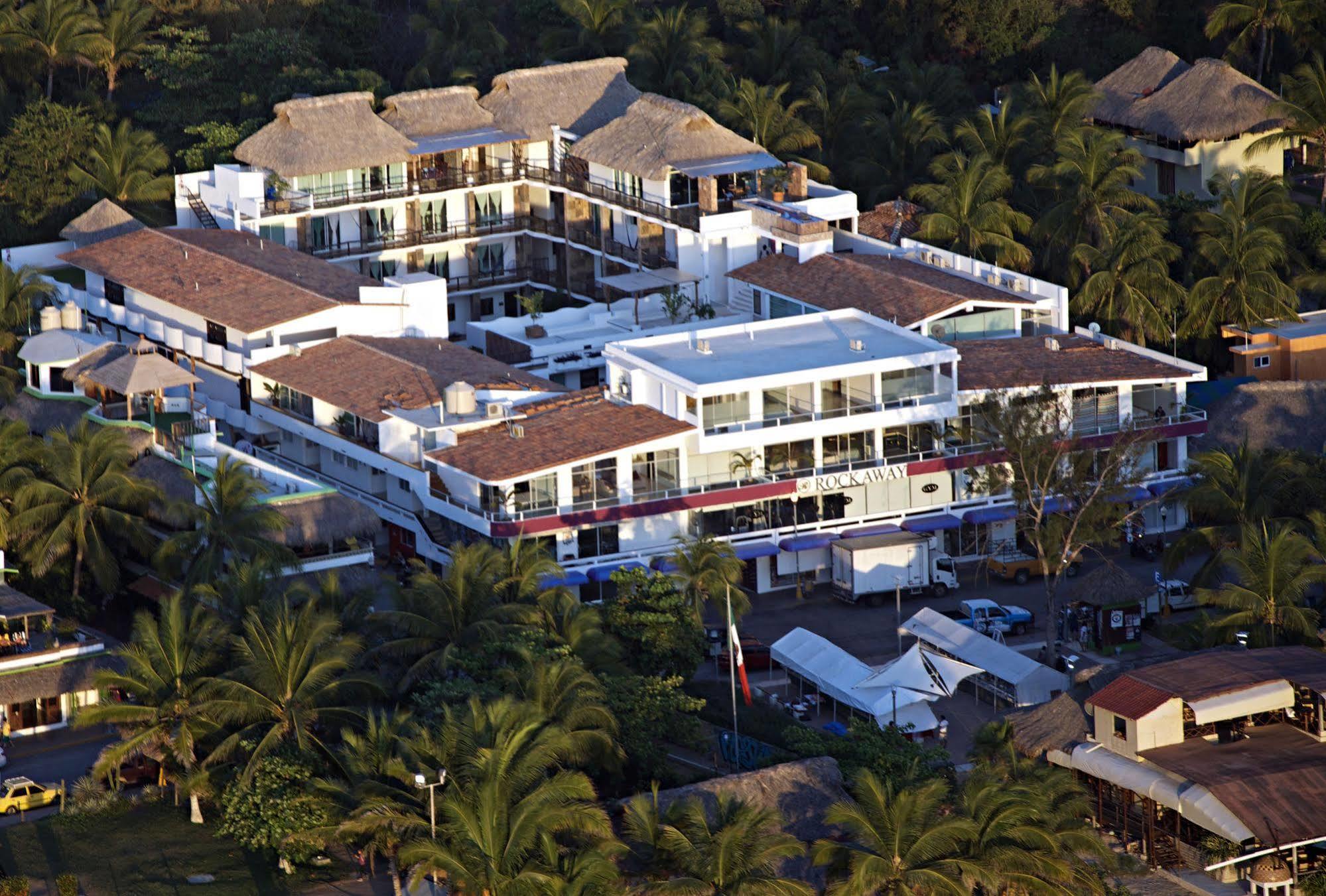 Rockaway 3*