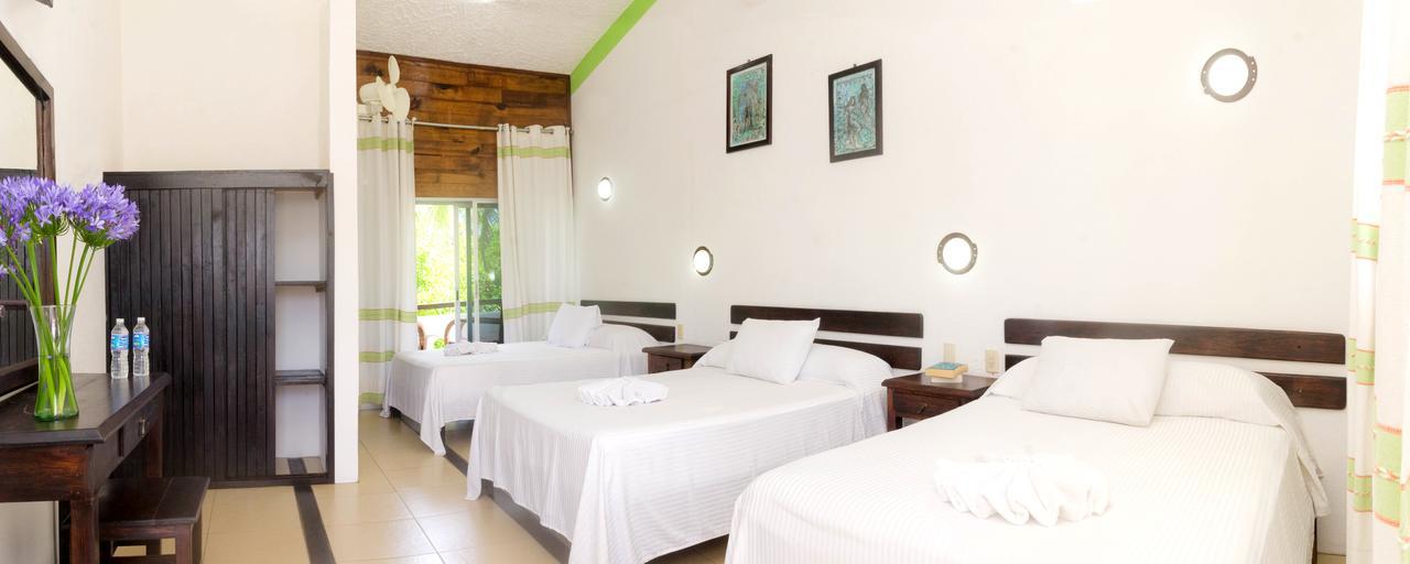 Hotel Zicatela 3*