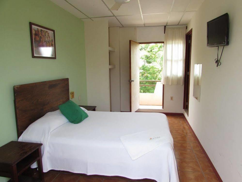 Hotel Puerto Piedra 2*