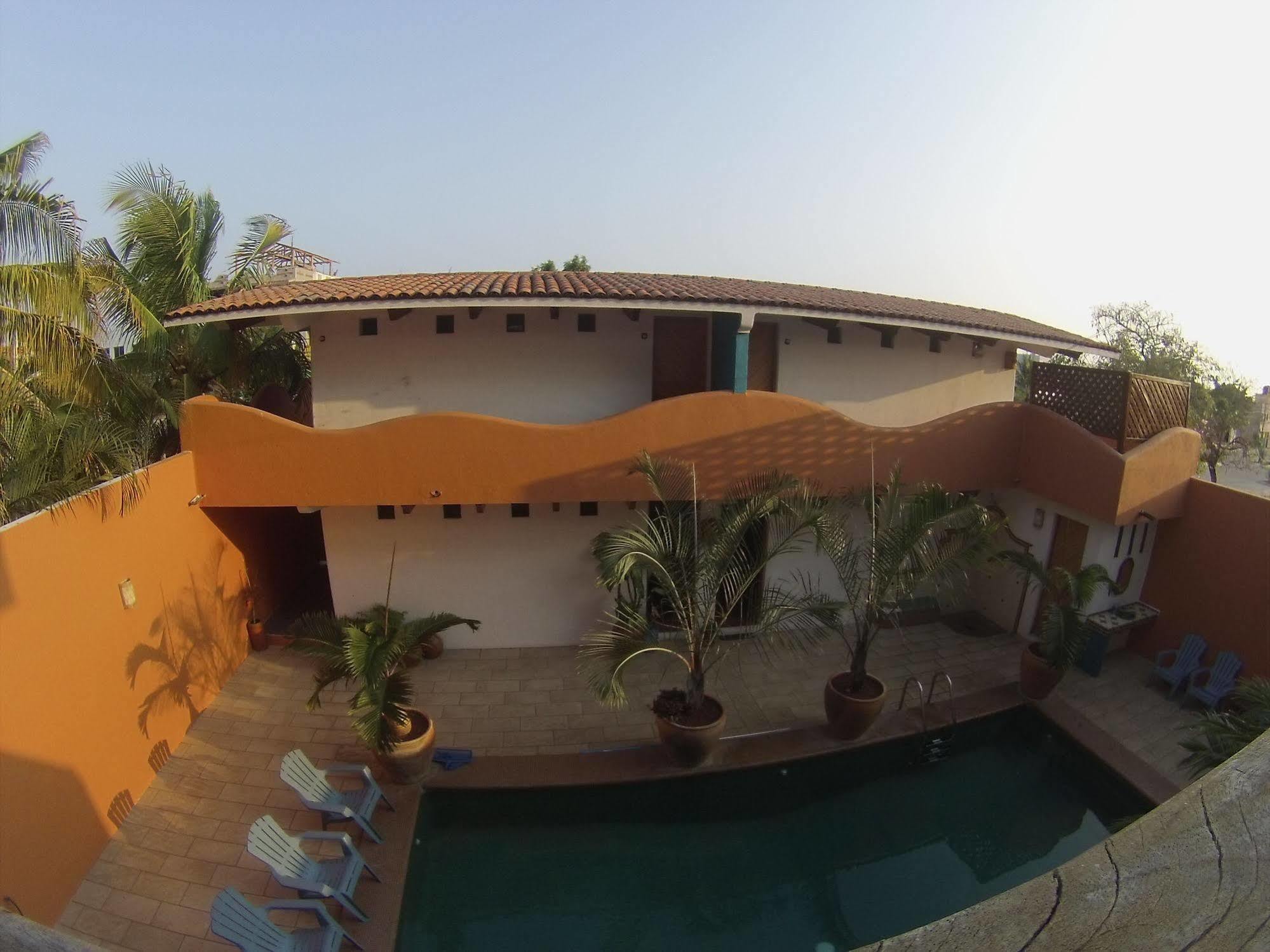 Suites Brisas Carrizalillo Hotel