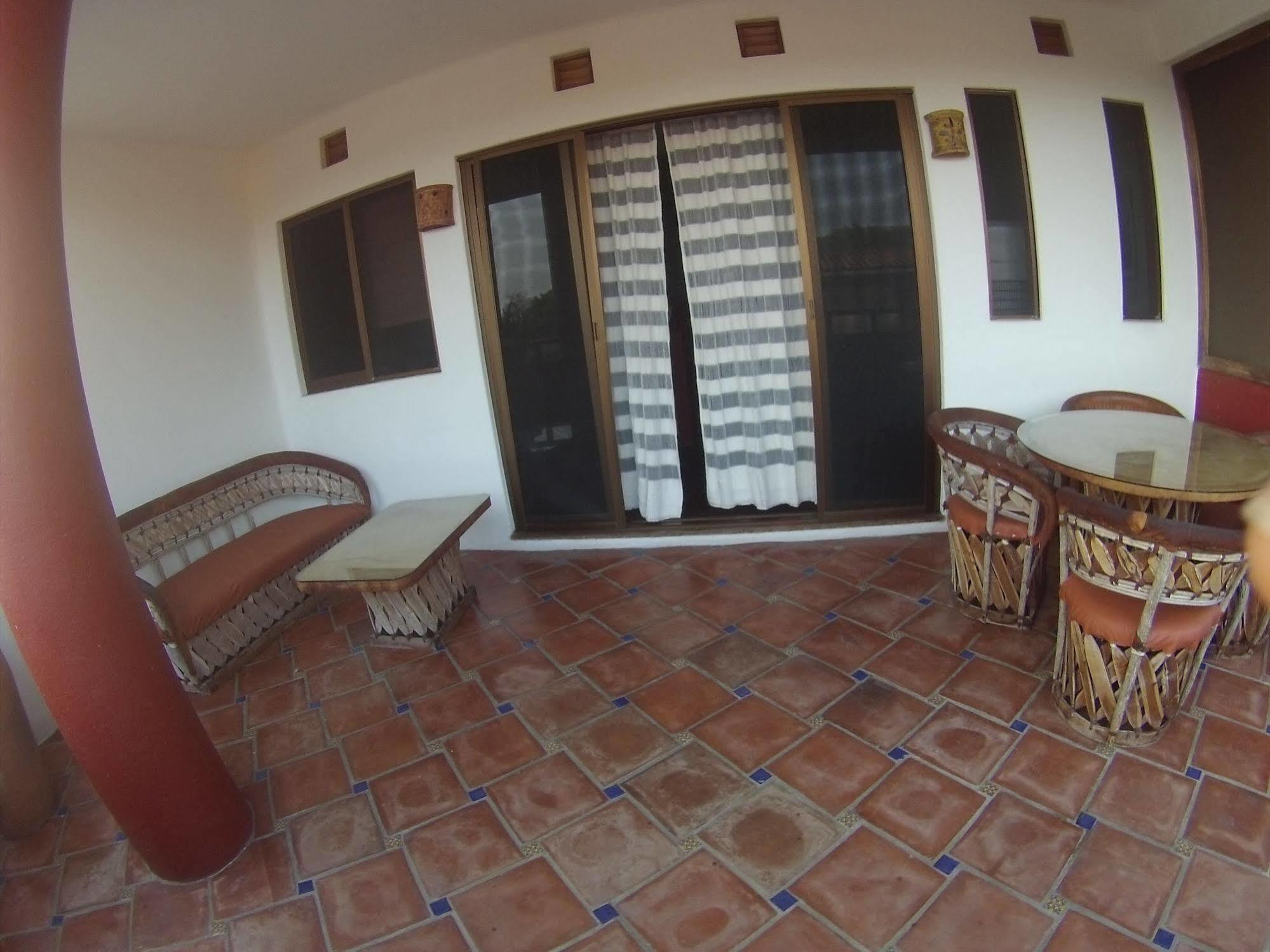 Suites Brisas Carrizalillo 3*