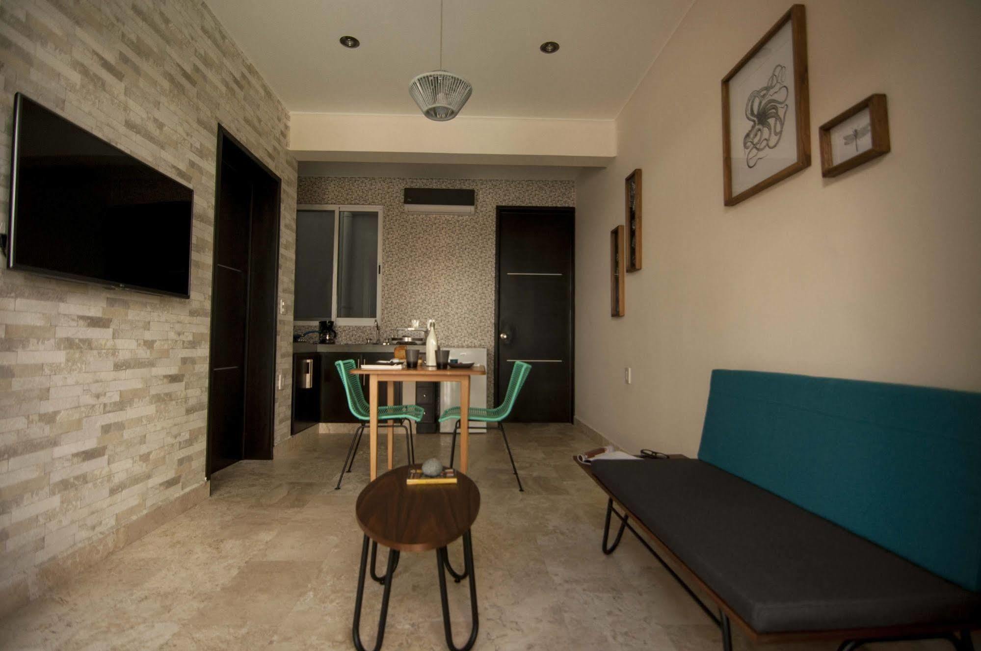 Shavanna Boutique 4*