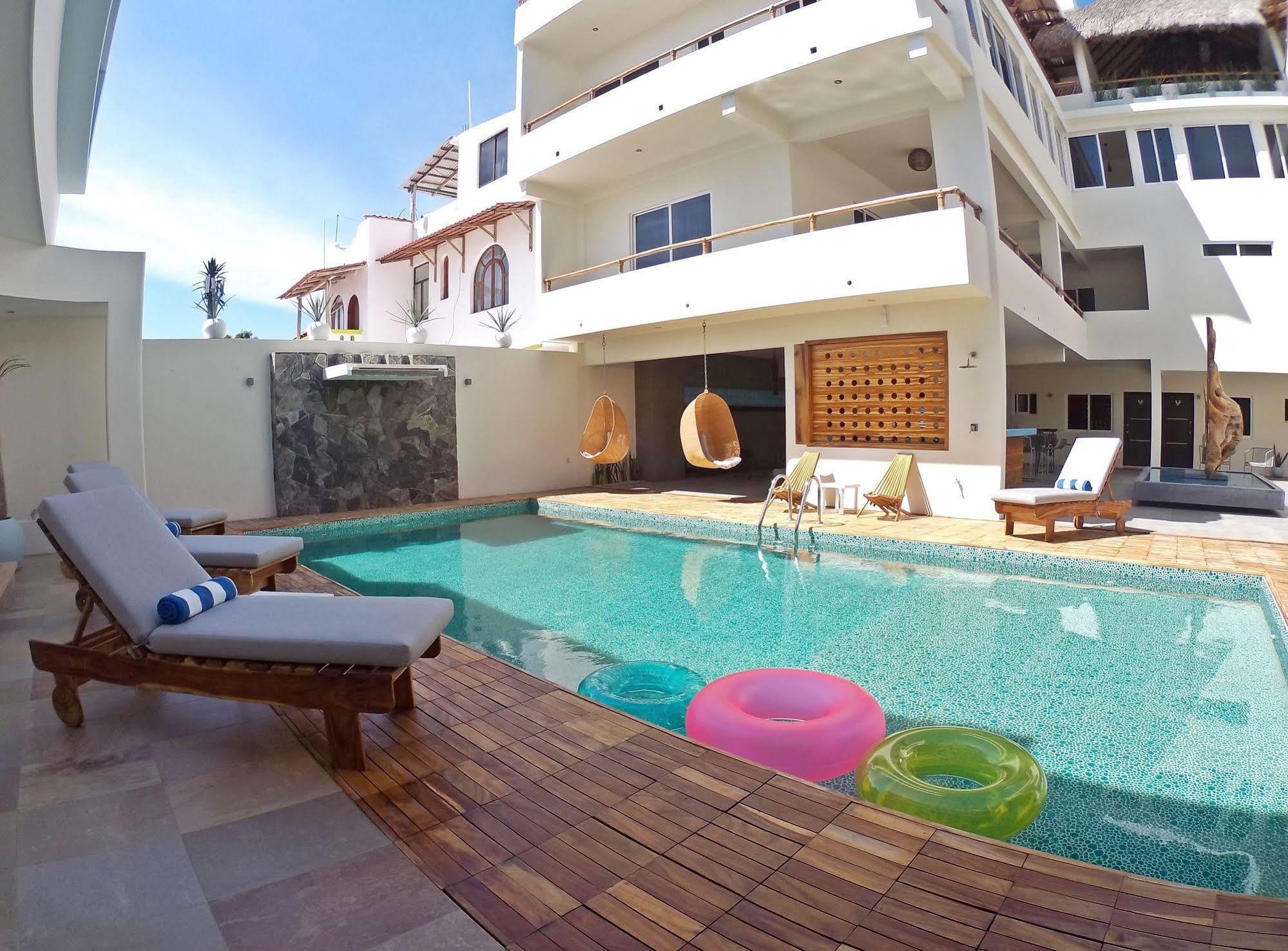 Shavanna Boutique 4*
