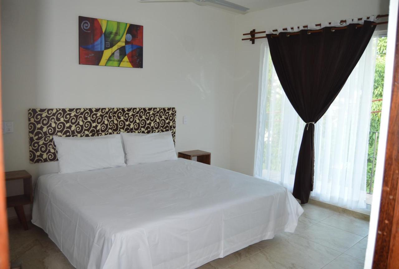 Casa Mantarrayas Inn