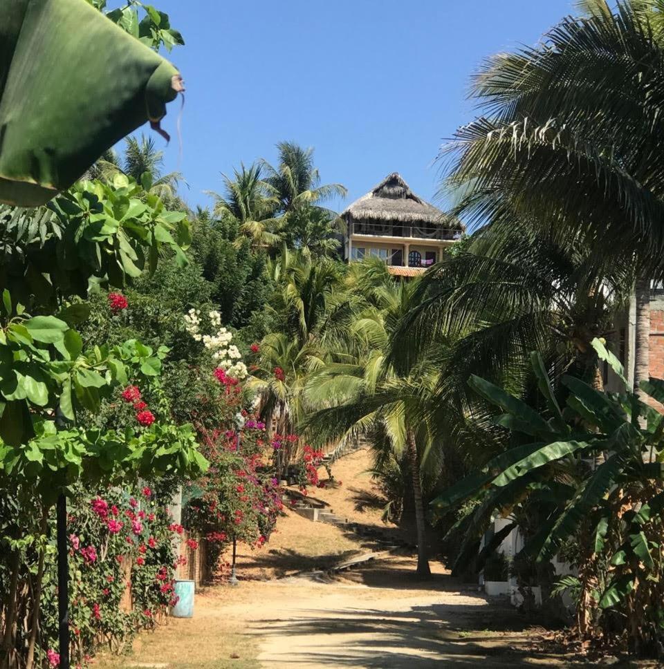 Hotel Ananda *