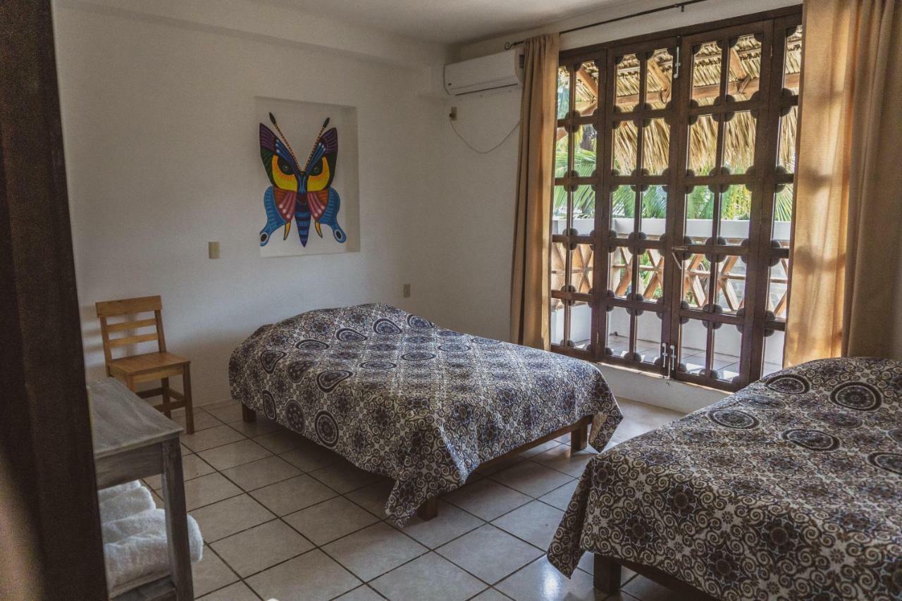 Nomad Beach House Guest house *