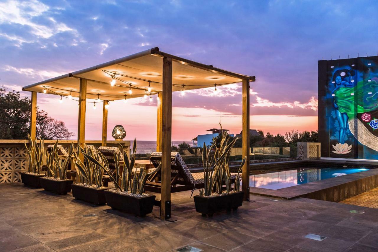 Container - Adults Only Hotel *