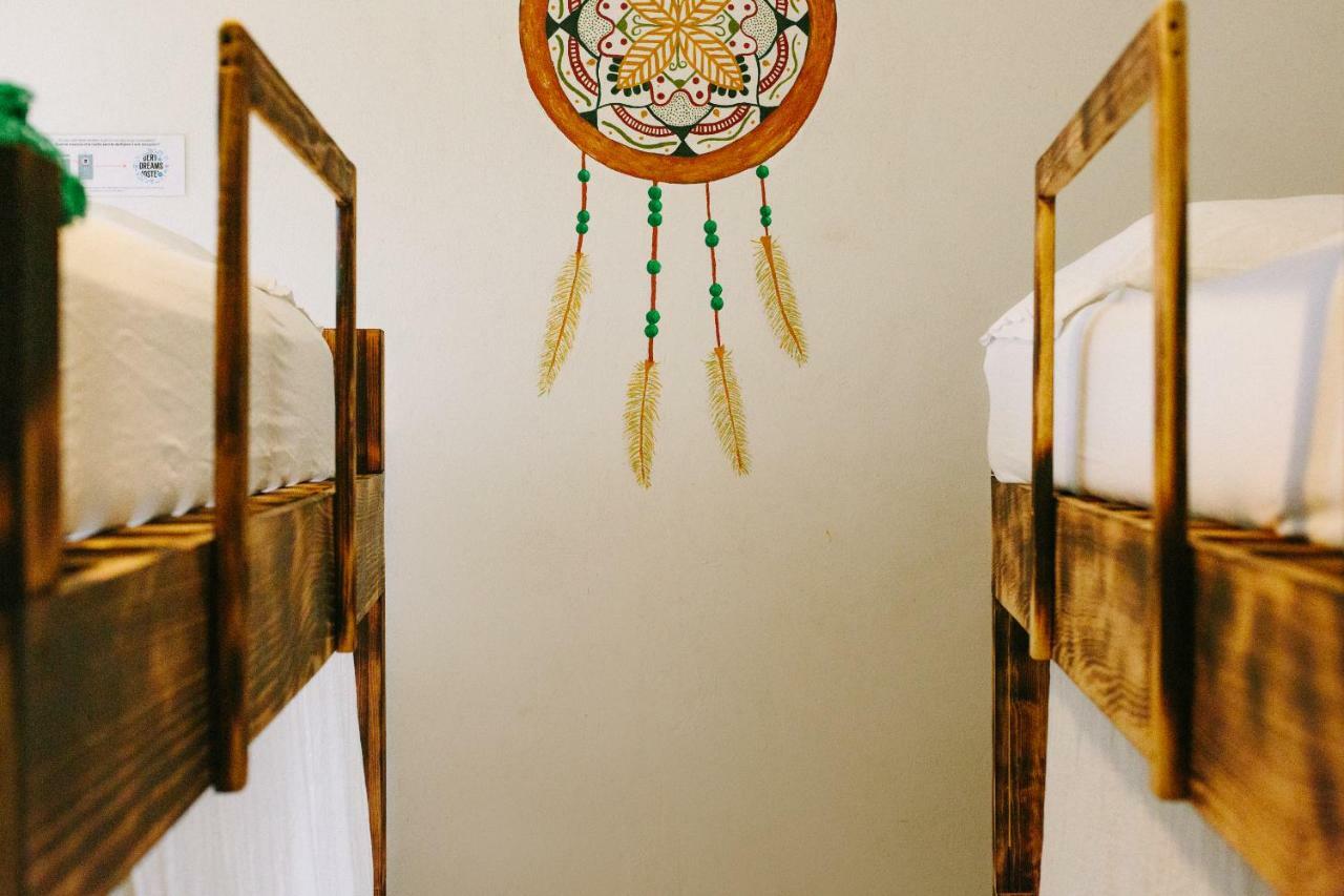 Puerto Dreams Hostal