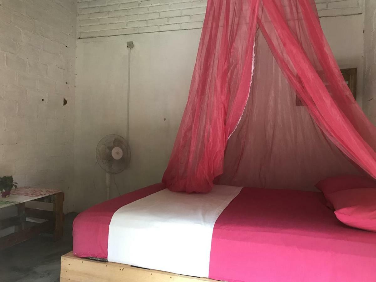 Hostal Alebrijes Surf House (adults Only) Puerto Escondido (Oaxaca)