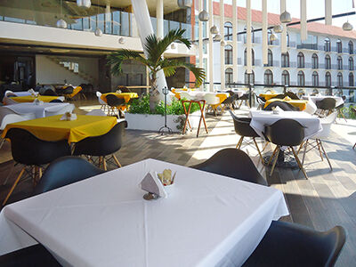 Caracol Plaza Hotel