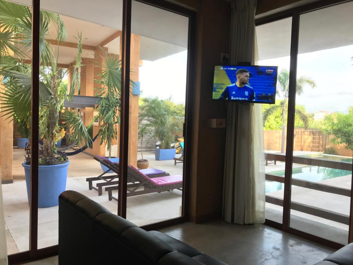 Nhis Be Suites Apartahotel Puerto Escondido (Oaxaca)