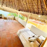 Aguamiel Beach House