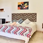 Carri Surf Studio