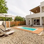 Bahia Sirenas