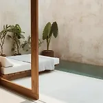 Lunaya