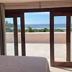 La Villana: Hermosa Casa A Pasos Del Mar