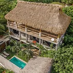 Casa Monika