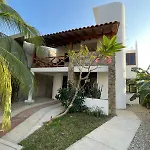 Casa Ninfa