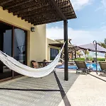 Vivo Resorts