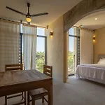 Casa Kame