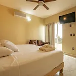 Guitarra Inn