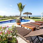 Vivo Resorts