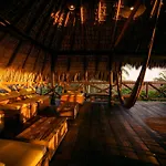 Secret Beach Hostel